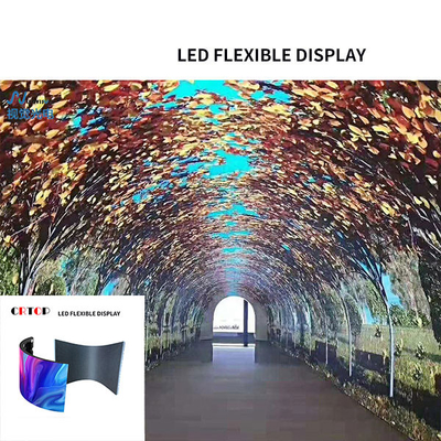شاشة عرض LED مرنة للوحدة 256 * 128 مم شكل تعسفي